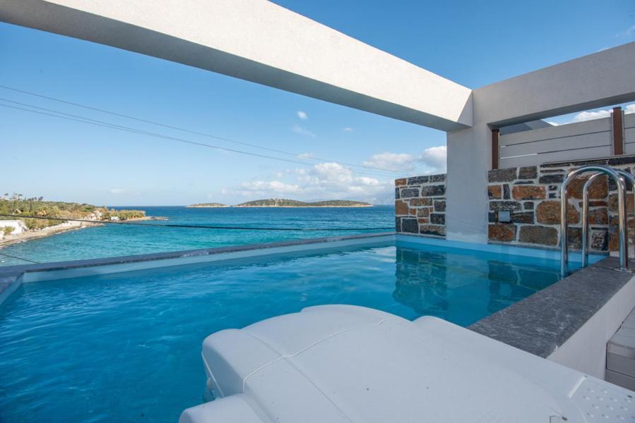 Ammos Lux Apartments Crete Agios Nikolaos  Bagian luar foto