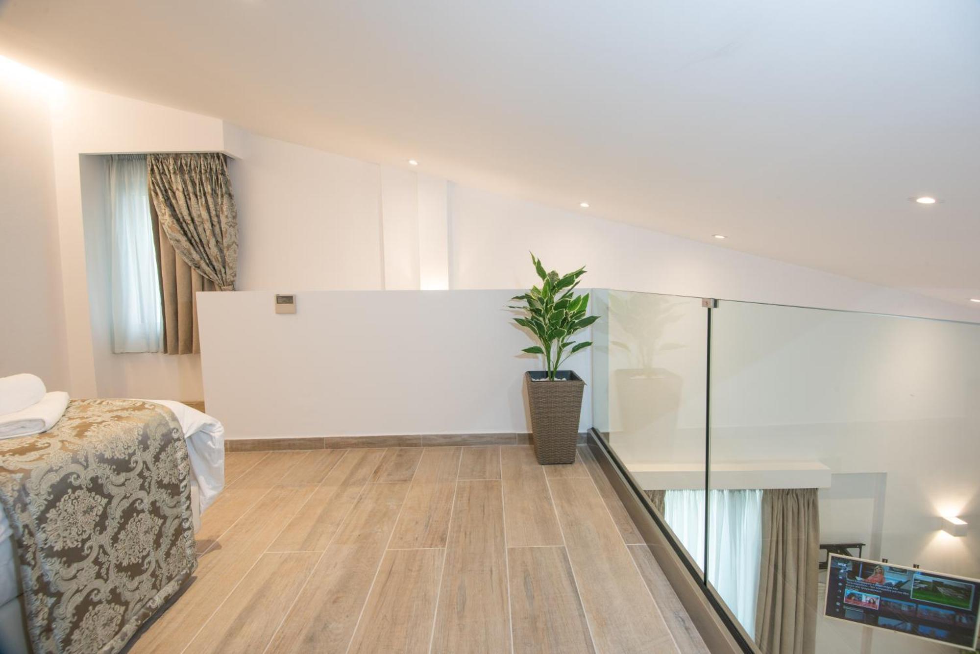 Ammos Lux Apartments Crete Agios Nikolaos  Bagian luar foto