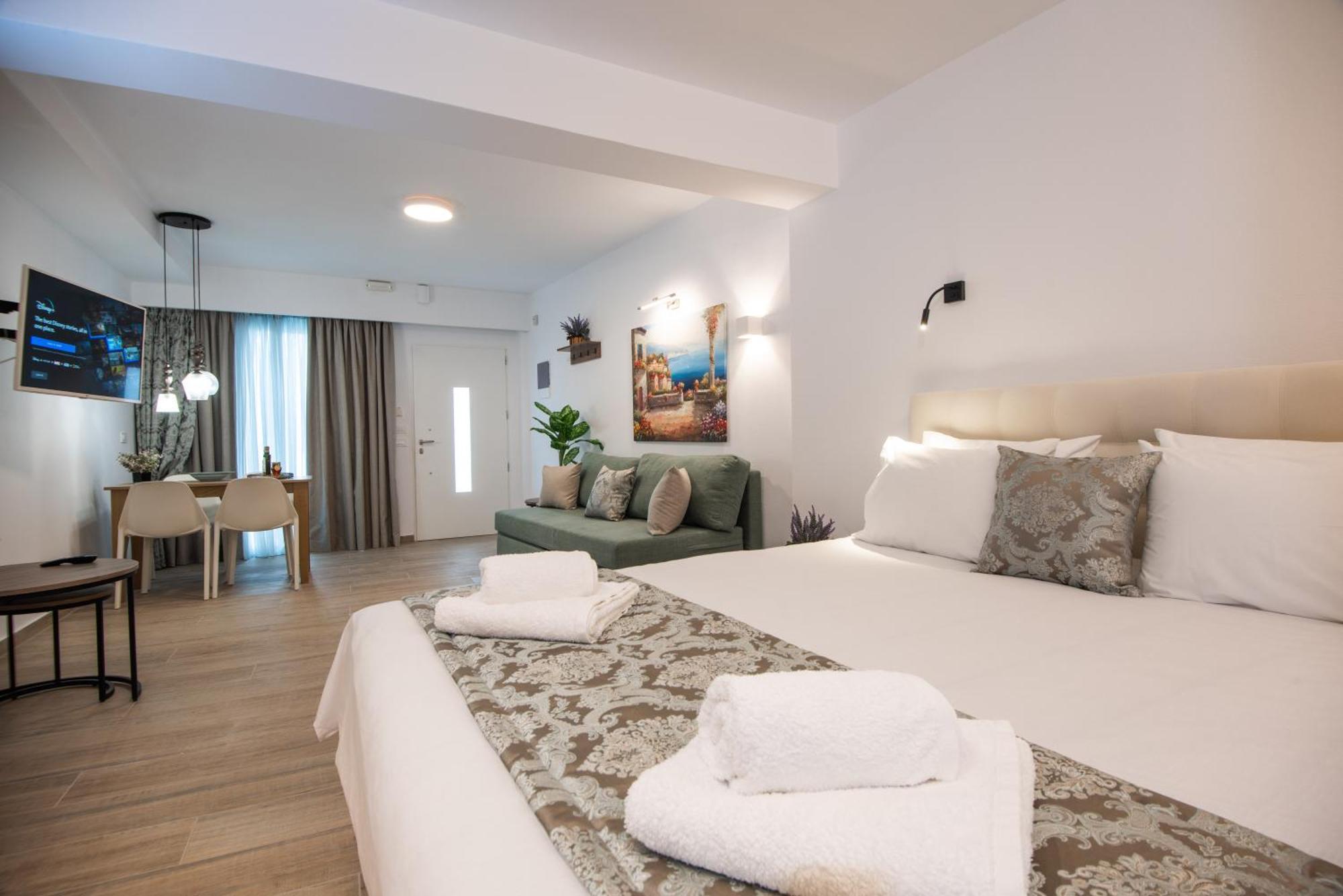 Ammos Lux Apartments Crete Agios Nikolaos  Bagian luar foto