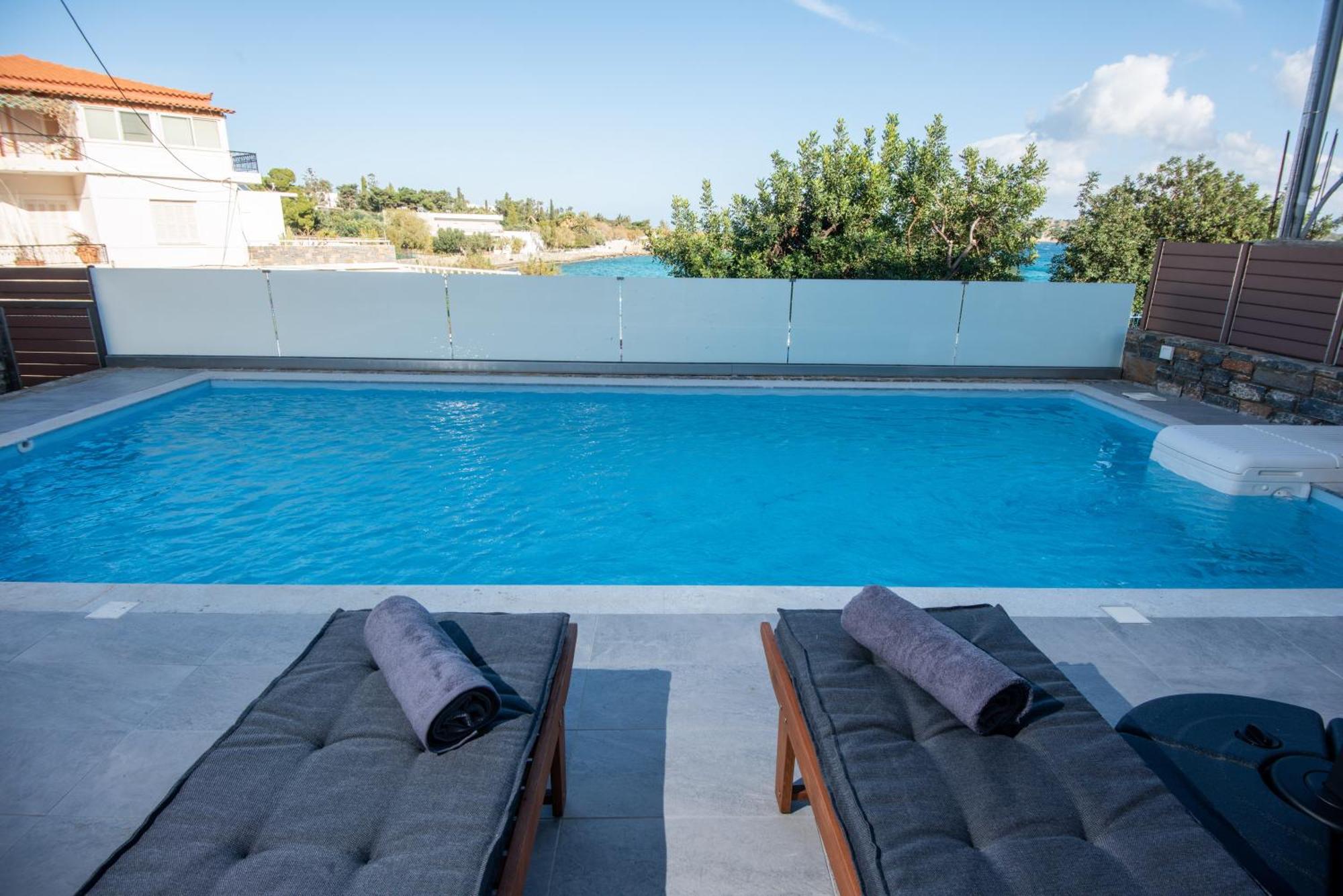 Ammos Lux Apartments Crete Agios Nikolaos  Bagian luar foto